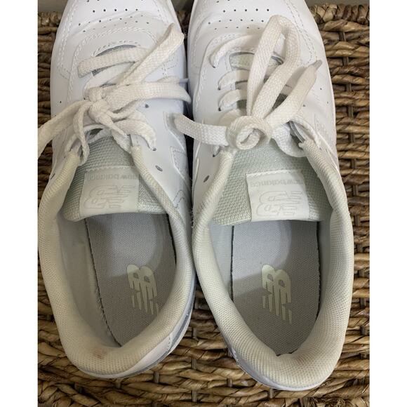 New balance white sneakers unisex men 7.5 Woman 9 comfort walk going out city main image 7
